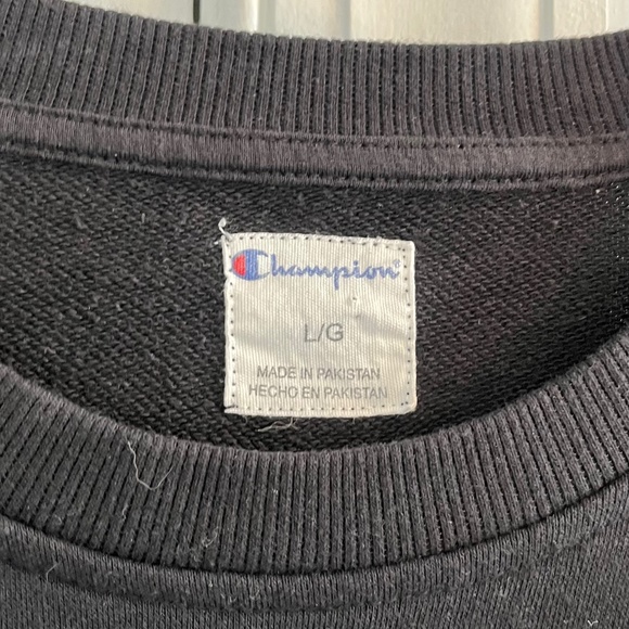 Vintage Champion Black Oversized Crewneck Sweatshirt - Picture 4 of 4